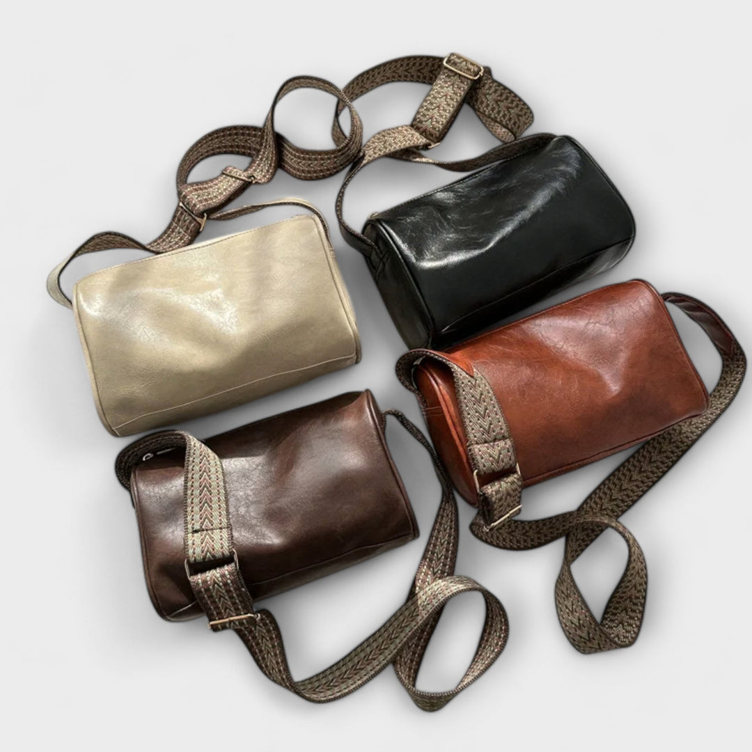 Flair. - Vintage Shoulder Bag