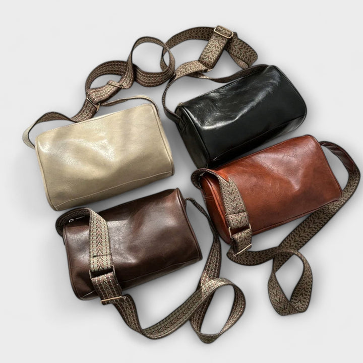 Flair. - Vintage Shoulder Bag