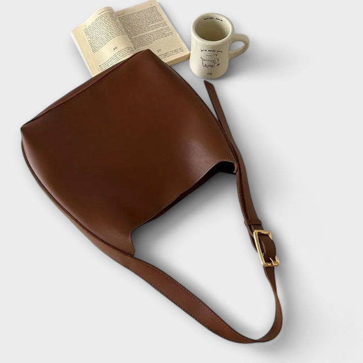 Flair. – Elegant Leather Shoulder Bag